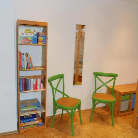Heidebluete Holiday home Schneverdingen